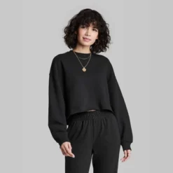 Women's Cropped Sweatshirt - Wild Fableā¢