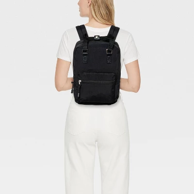 12.3" Square Backpack - Wild Fableā¢
